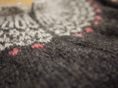 Traditional Icelandic sweater using steeking technique