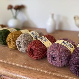 Picking Colours for Bressay Sweater