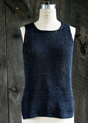 <a href="http://www.ravelry.com/patterns/library/notched-hem-tank-top">Notched Hem Tank Top</a>