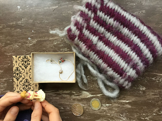 Precious objects for the Memory Bag