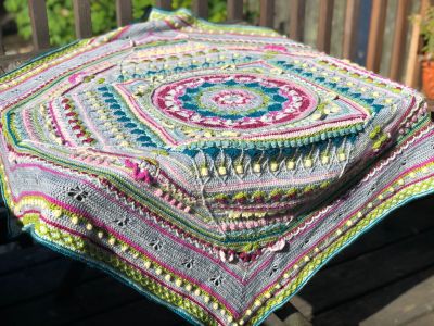 Deconstructing Sophie's Universe