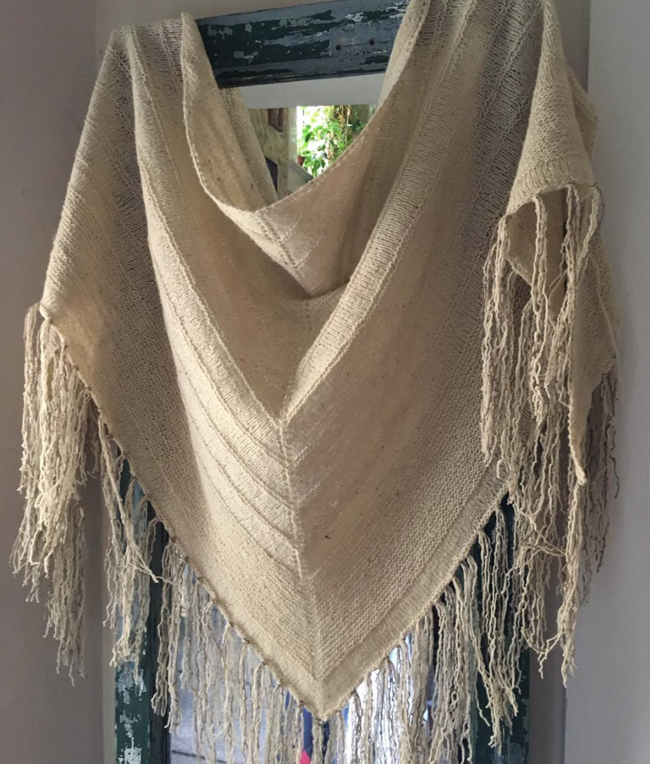 Farmhouse Shawl with Moeke Yarn