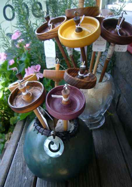 Learn to Spin with a Drop Spindle